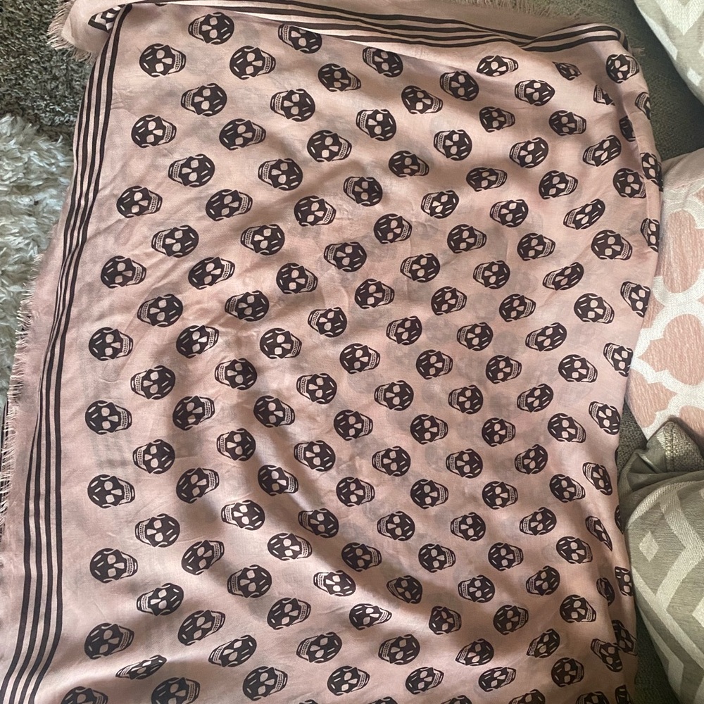 Alexander mcqueen silk scarf